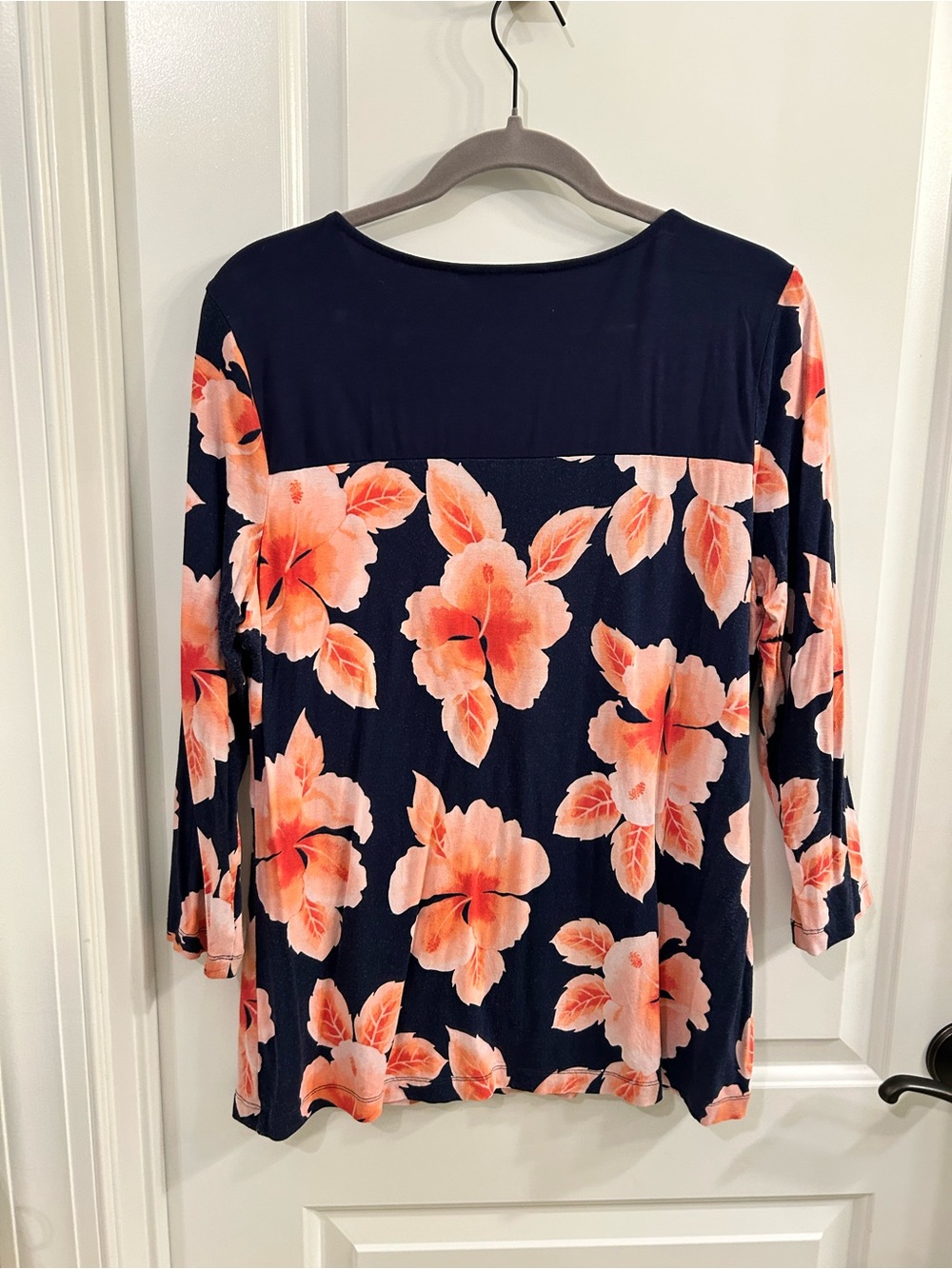 Tommy Bahama Navy Long-Sleeve Floral Scoop Neck Top - Coral Pink Blooms - Picture 2 of 2